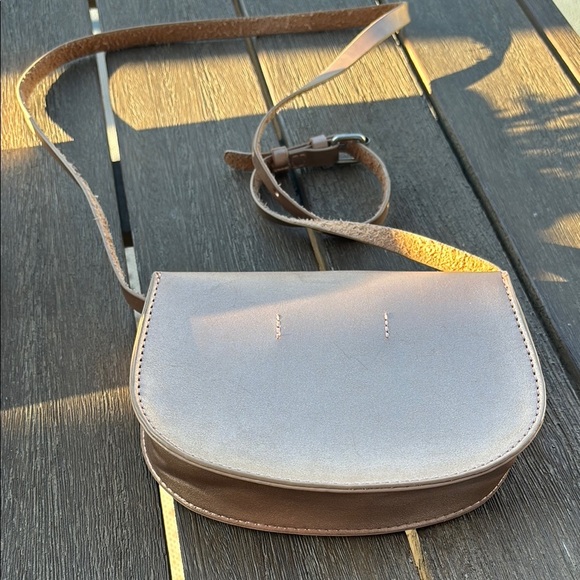 Zara Bronze Saddle Bag with Adjustable Strap - Picture 4 of 4
